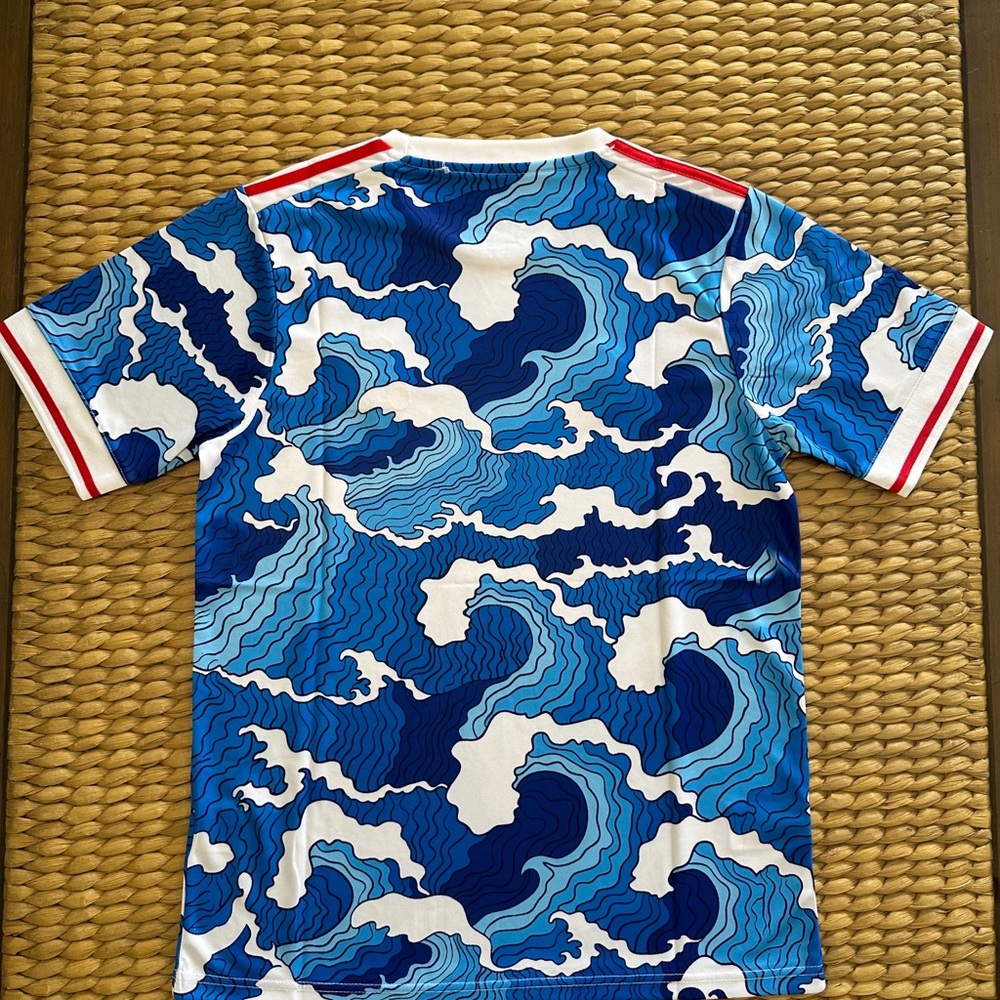 Japan Great Wave Blue & White Special Jersey - Picture 3 of 3